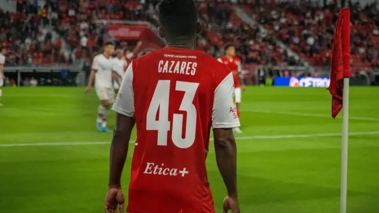 Independiente inhibido nuevamente por la FIFA por una deuda con Juan Cazares