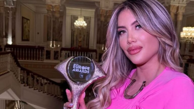 Wanda Nara ganó el premio a la Mujer del Año en Estambul
