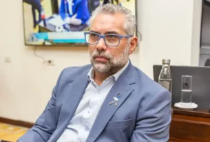 Lapadula cuestionó la falta de avances del Presupuesto 2026 y alertó sobre la “comodidad” del Gobierno con un esquema reconducido