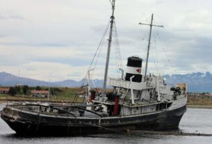 Lovece cuestionó al Municipio por el desprestigio al Saint Christopher: “Se banaliza un símbolo de Ushuaia”