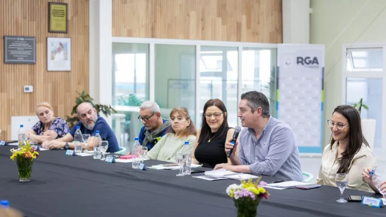 Martín Perez anunció más apoyo a centros de jubilados y entidades de personas mayores