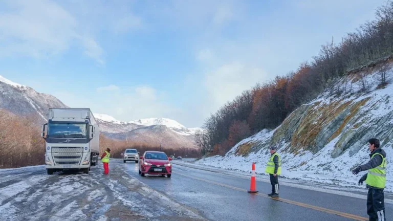Con la llegada oficial del invierno, piden extremar cuidados al circular en la Ruta Nacional N°3
