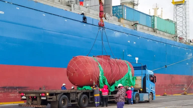 Habrá cortes de tránsito de hasta 15 minutos por el traslado de la nueva usina eléctrica en Ushuaia