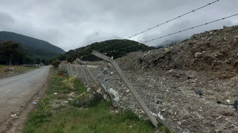 El Municipio descartó presencia de plomo en el río Olivia y negó contaminación por el relleno sanitario